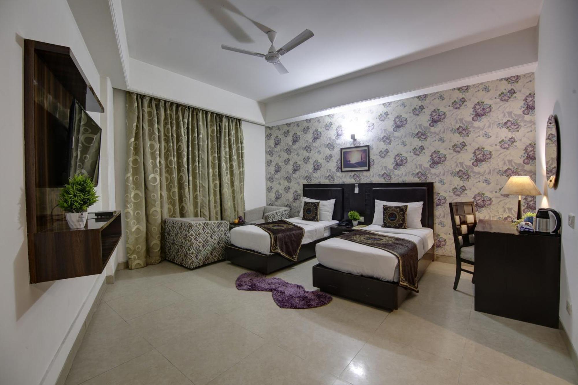 Hotel Venus Plaza Neu-Delhi Exterior foto