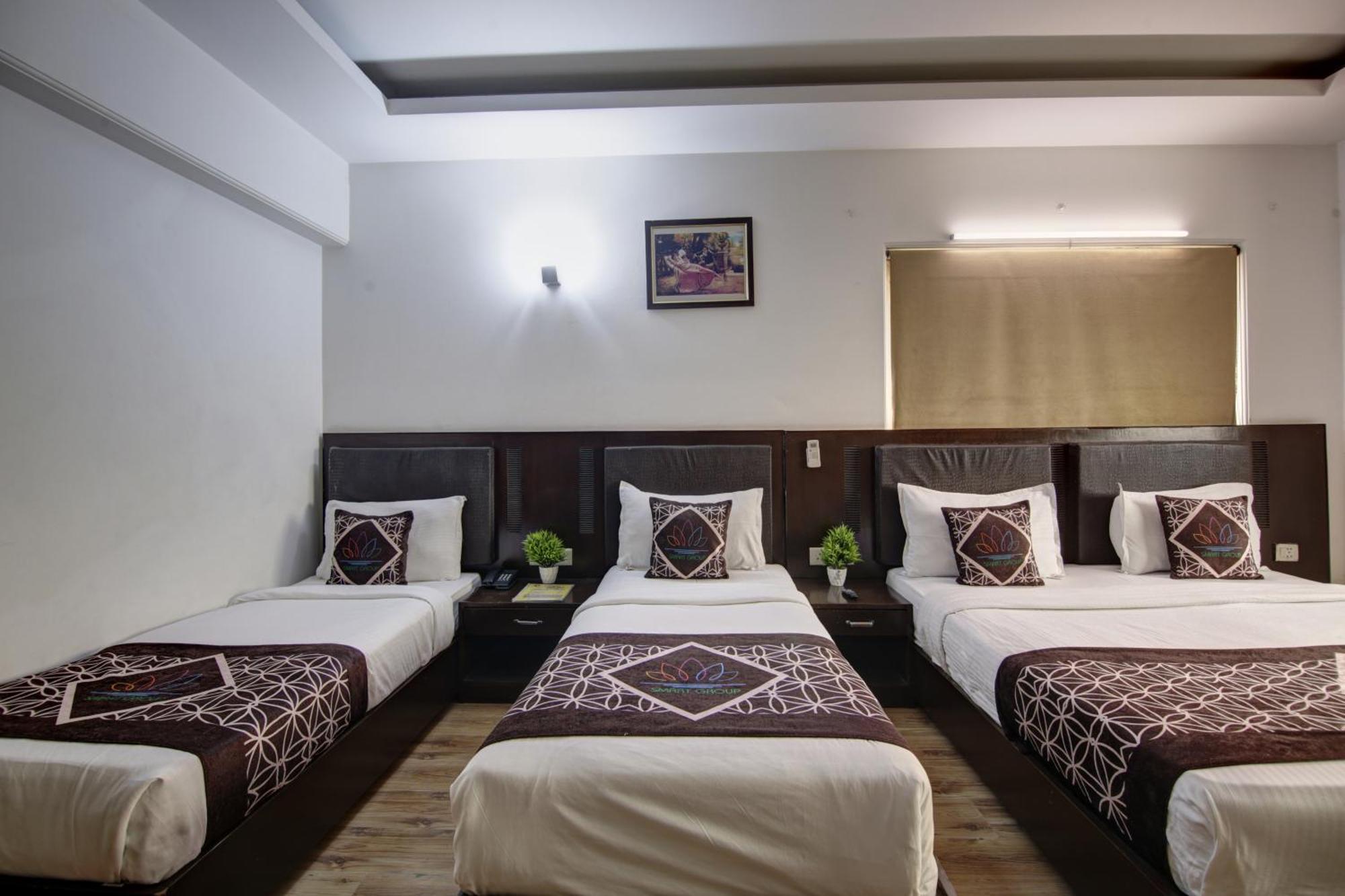 Hotel Venus Plaza Neu-Delhi Exterior foto