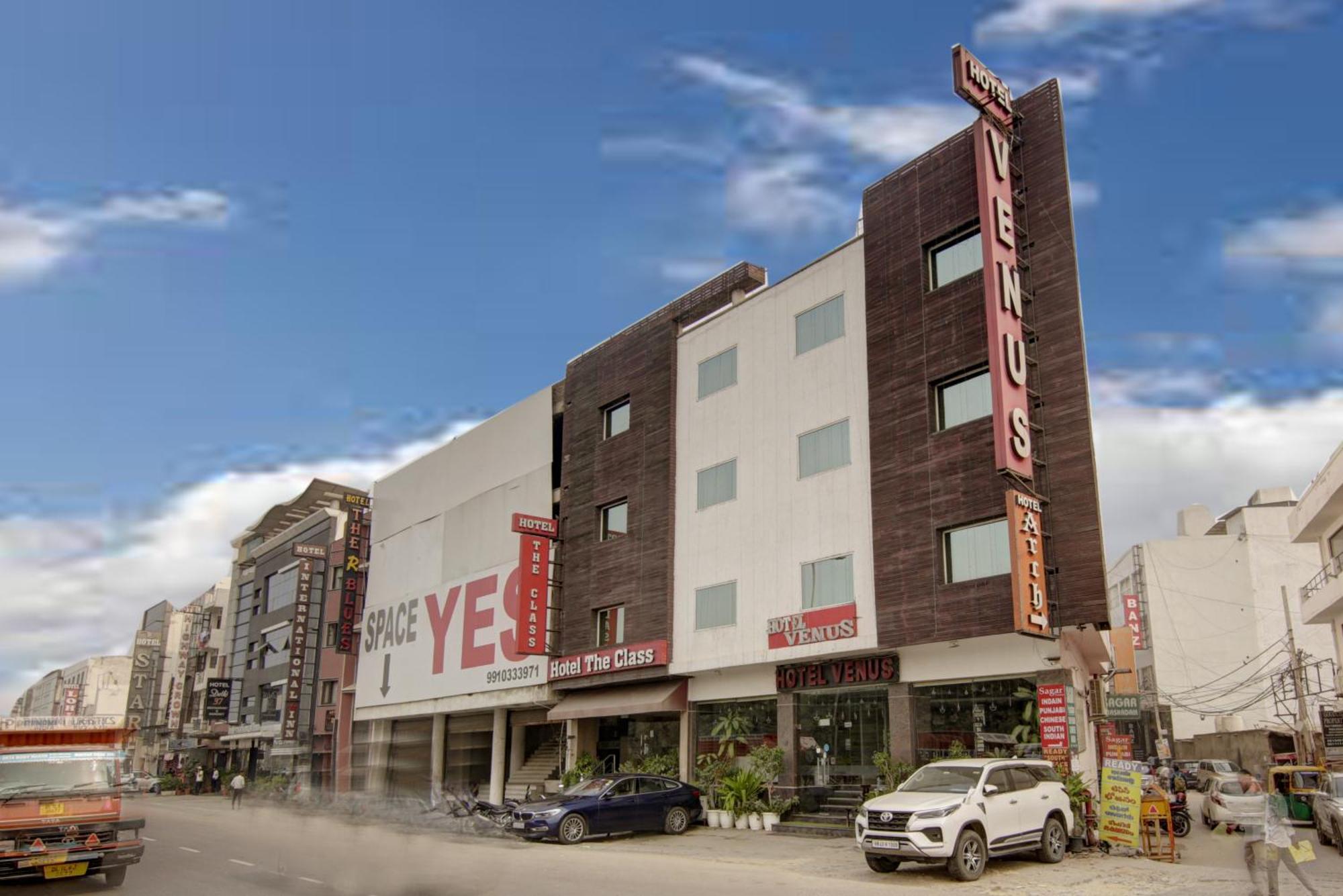 Hotel Venus Plaza Neu-Delhi Exterior foto